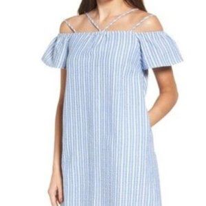 LUSH || Seersucker Shift Dress